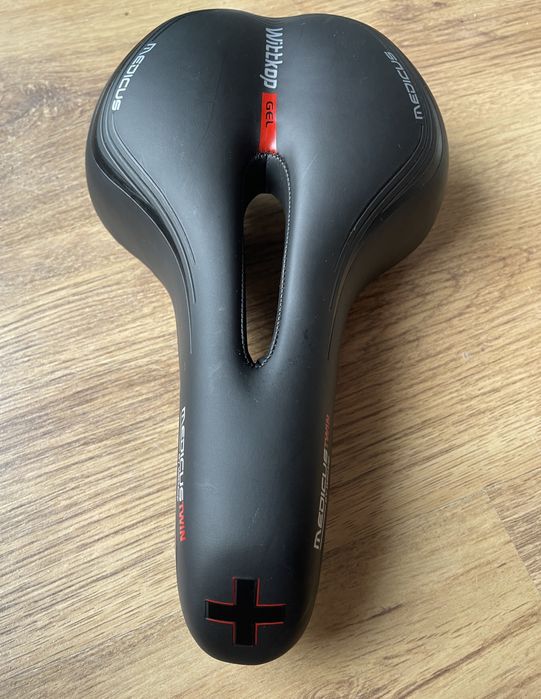 Żelowe siodełko do rowera Medicus Wittkop Czarne