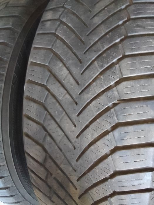 Cena za 2 Opony zimowe 215/55r17 YOKOHAMA 2023r