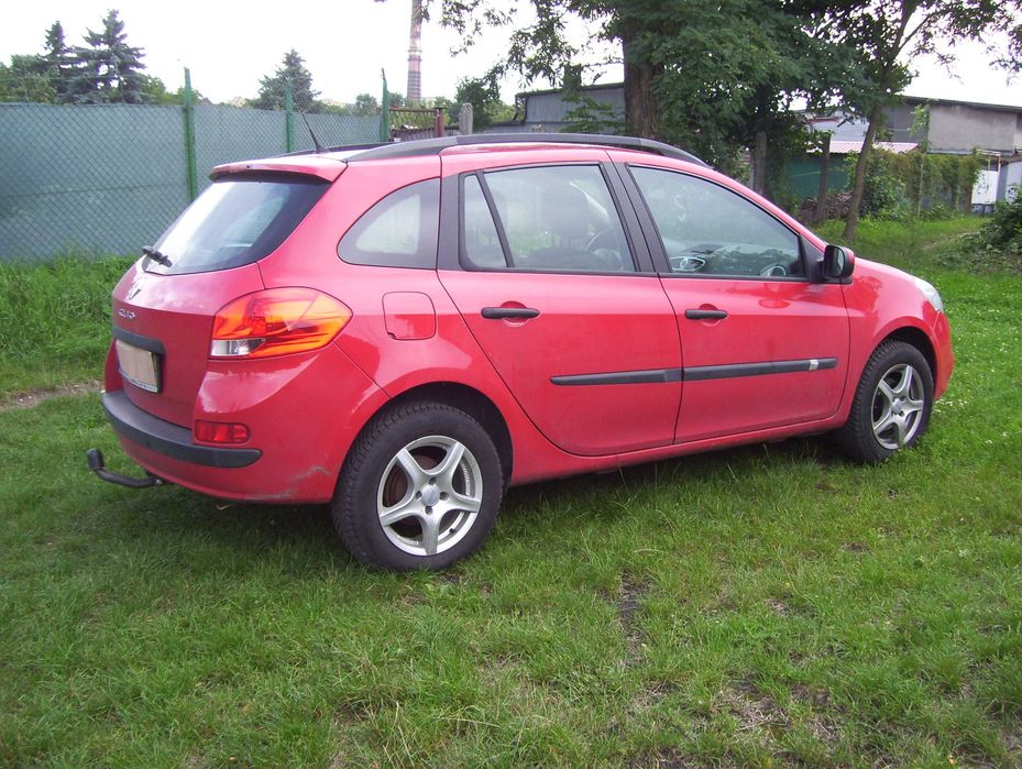 Zadbany Krajowy Serwisowany RENAULT Clio III Grandtour 2011 r 1.2 75 kM