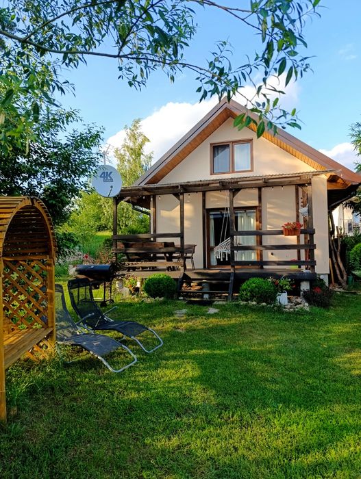 Uroczy domek z balią, jacuzzi i sauną !