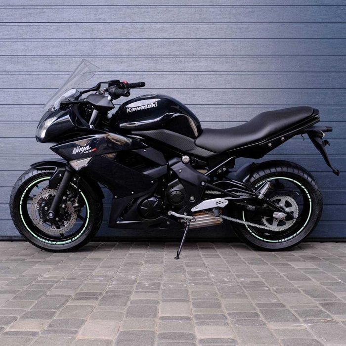 Продам мотоцикл Kawasaki Ninja 400R (8309)