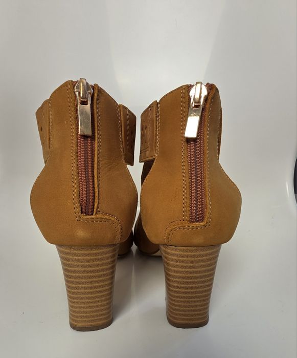 Buty Lasocki skóra rozmiar 39
