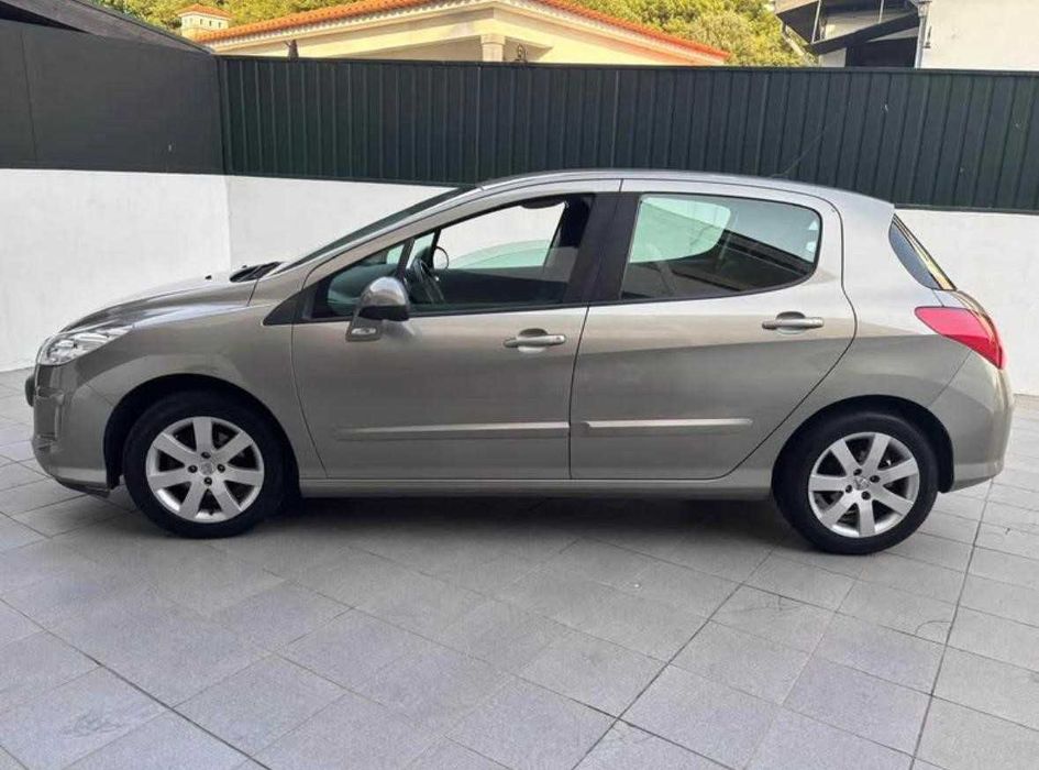 Peugeot 308 1.4 VTi Access — photo 4
