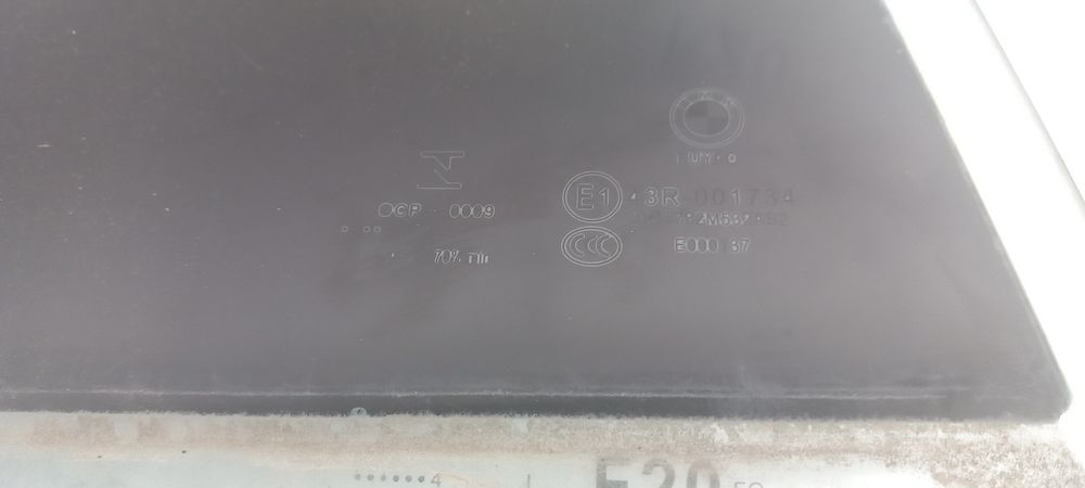 Vidro porta trás direito BMW 1 (F20)