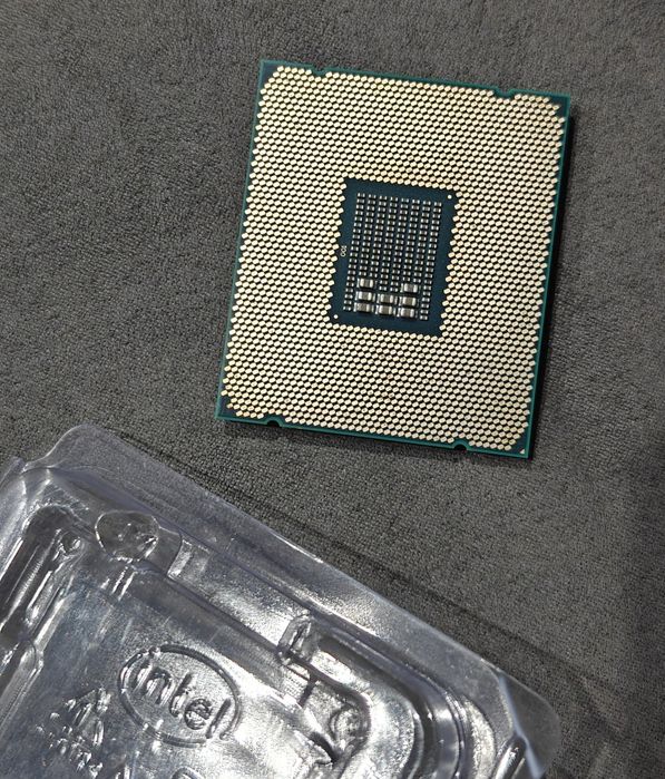 Intel Core i7-6950X Extreme Edition X99 Broadwell-E 2011-3