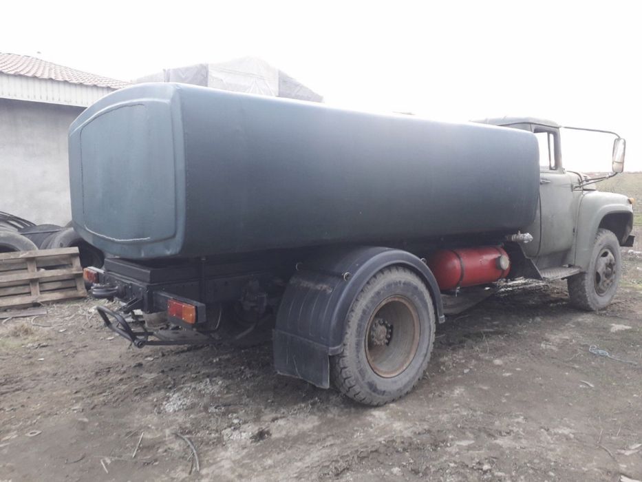 Доставка воды,водовоз,скважина или водопровод