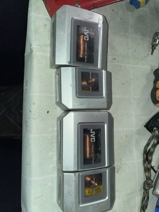 Підсилувач 6х канальний виход 6 вхід 4 канала