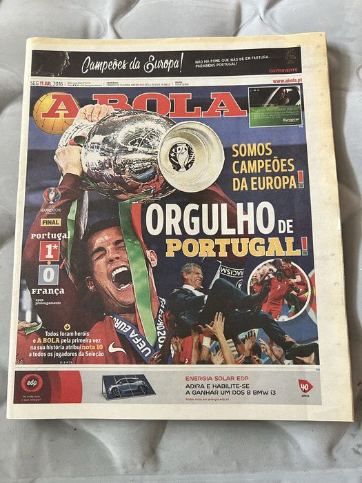 Jornal A Bola - Portugal Campeão Europeu
