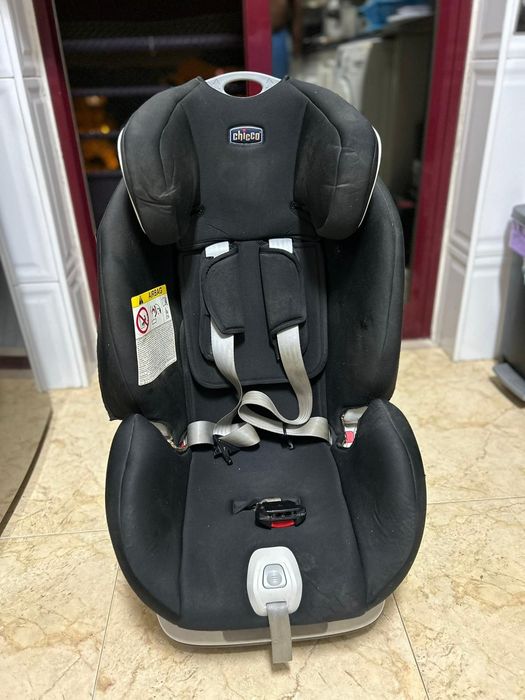 Cadeira bebe Chicco isofix