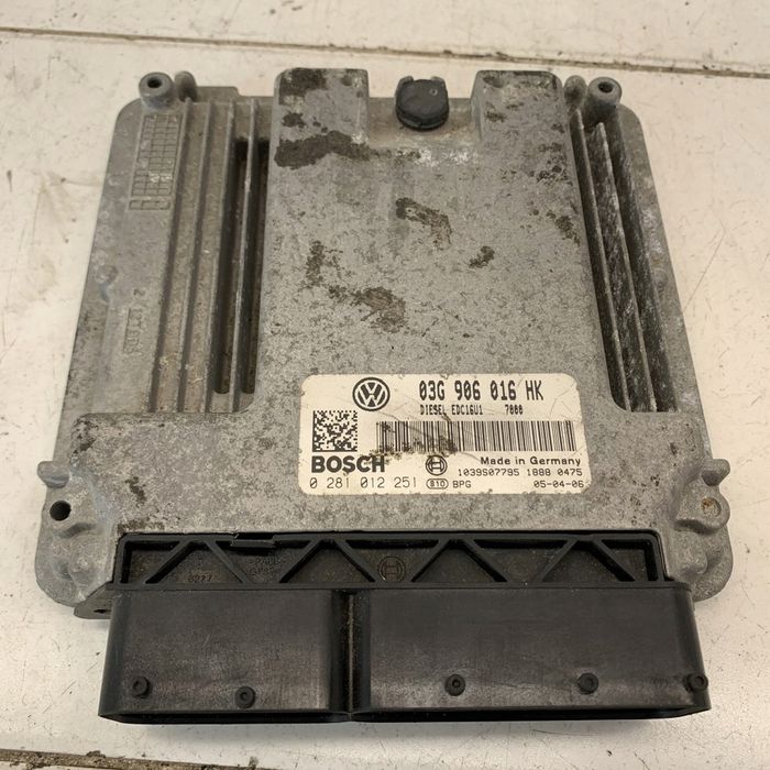 Komputer Sterownik Silnika Vw Touran 1T 2.0 Tdi Bmm 05R