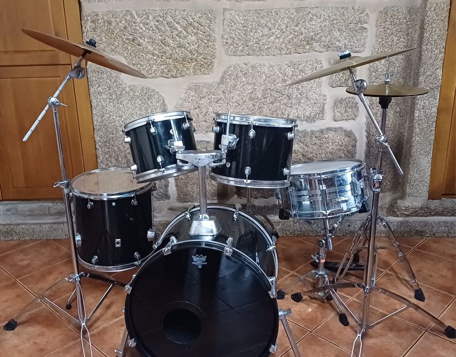 Bateria acústica