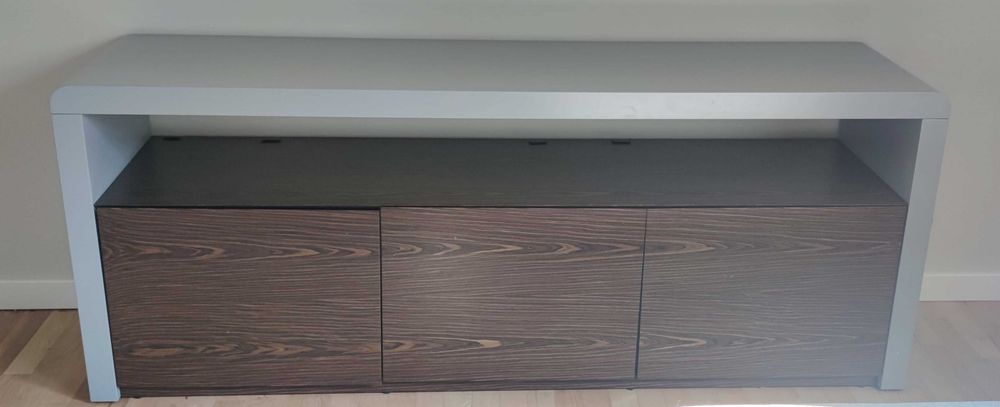 Komoda / szafka RTV