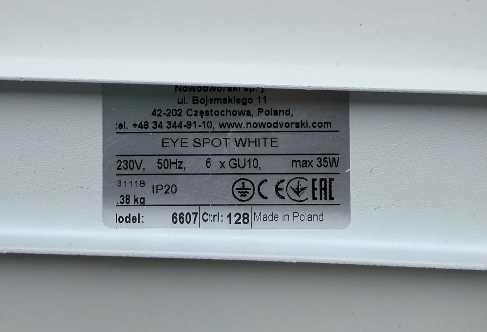 Lampa sufitowa z 6 halogenkami. Używana. Stan dobry.