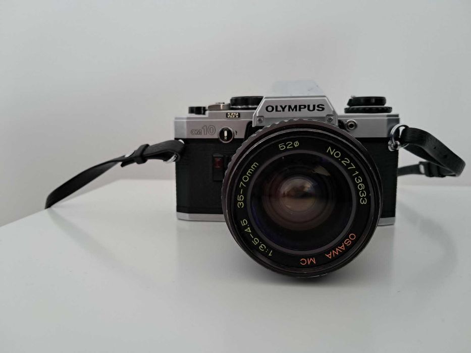 OLYMPUS OM 10 - lustrzanka analogowa plus obiektyw OSAWA 35-70