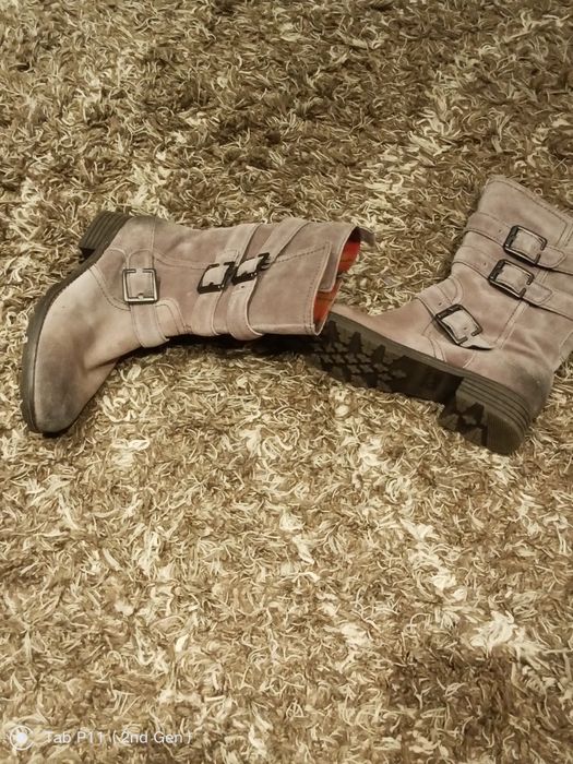 Нові жіночі чоботи Clarks з натуральної замші