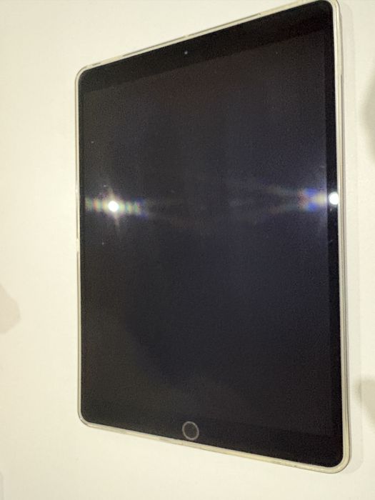 iPad Pro 10.5” (64GB) Wi-Fi