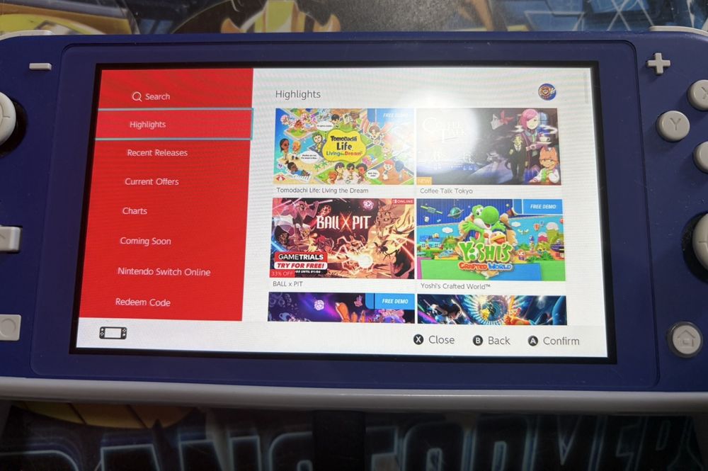 Приставка Nintendo Switch Lite