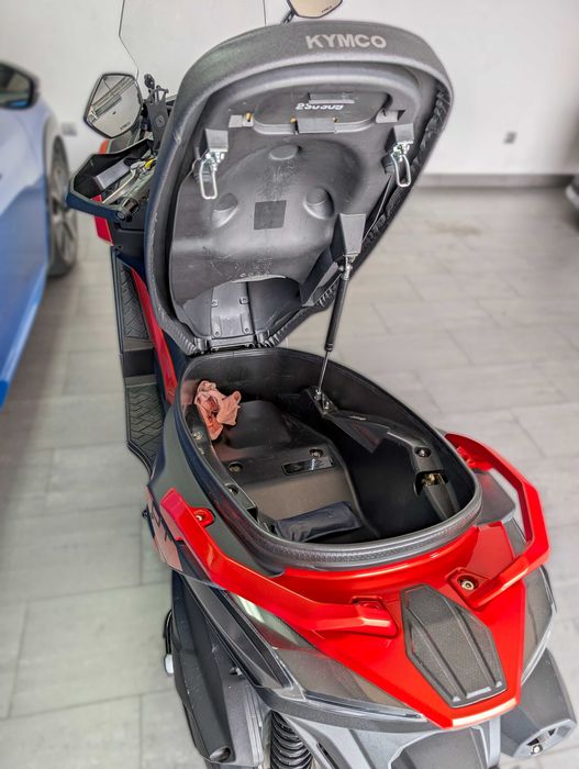Maxi scooter Kymco DTX 125 TCS