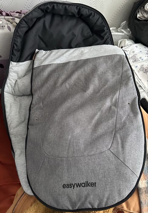 Коляска 2 в 1 Easywalker Harvey