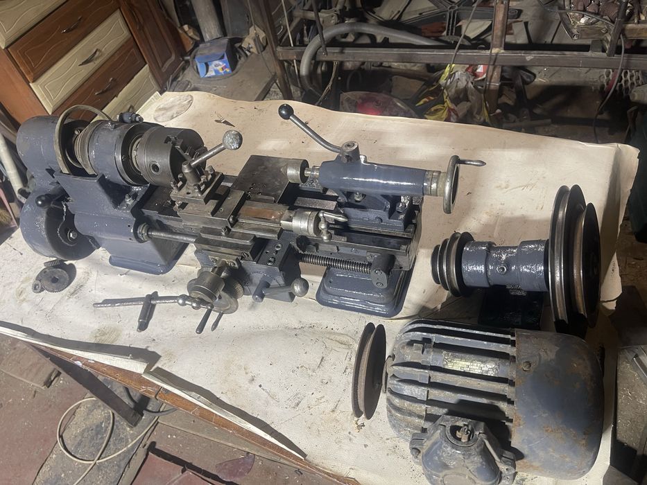 Токарний верстат тв-16