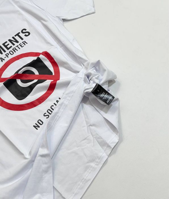 футболка Vetements Antisocial White T-shirt