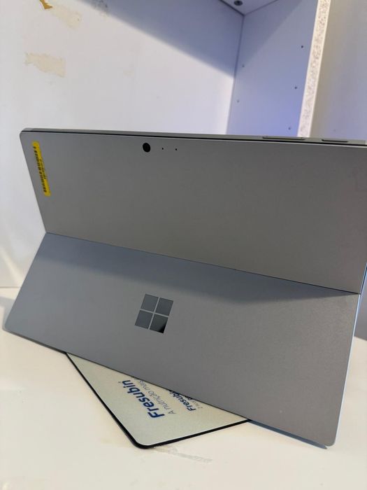 Microsoft Surface Pro 6