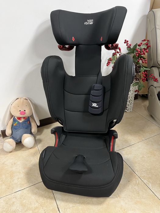 Автокрісло BRITAX ROMER KIDFIX 3 S Група 2/3 (15-36кг) бустер