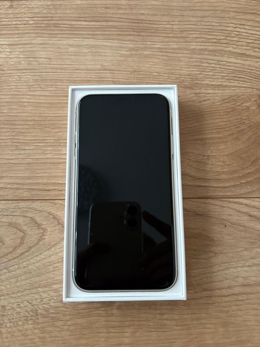 Iphone 11 - 64 GB