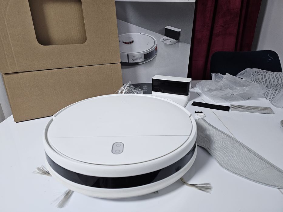 Mi Robot Vacuum-Mop Essential | Stan BDB | Nowe szczotki | Zestaw!