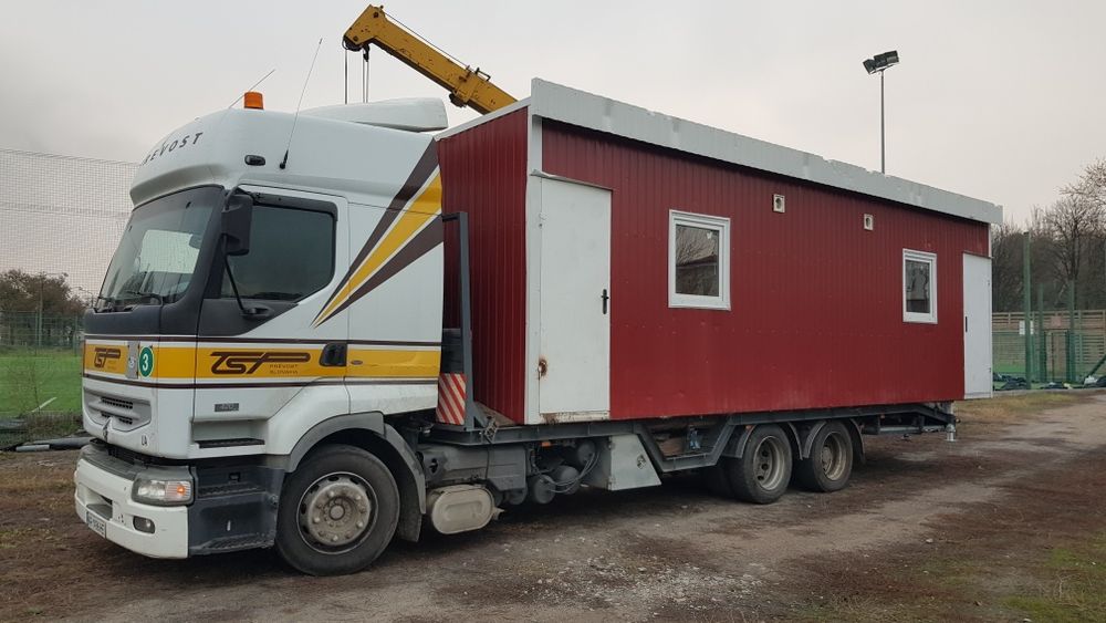 Грузовой эвакуатор євакуатор. Буксировка. Манипулятор