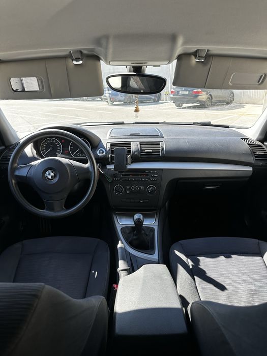 BMW Série 1 118 d 2009