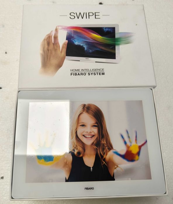 Panel sterowania Fibaro FGGS-001 Swipe używany -powystawowy