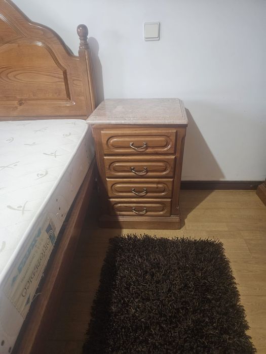 Mobilia de quarto madeira maciça
