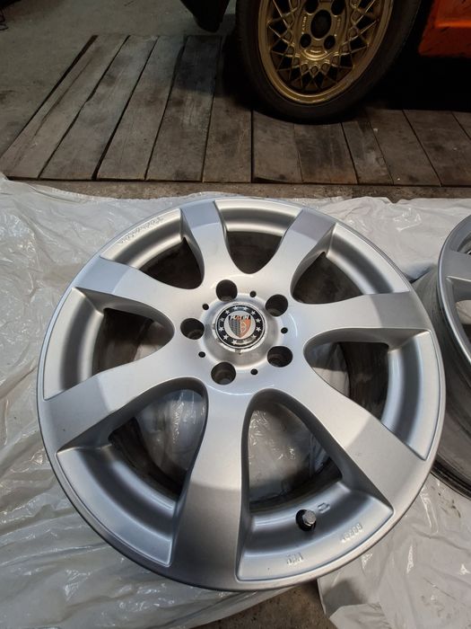 Alufelgi 17 5x120 Tomason
