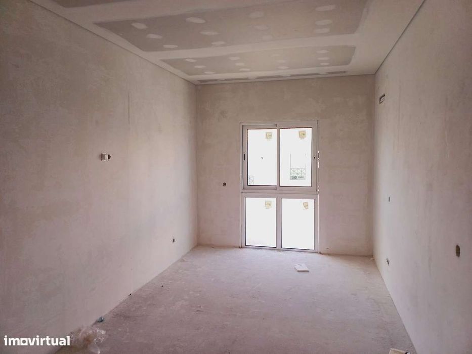 Apartamento T3 Novo de Luxo com garagem em Almancil