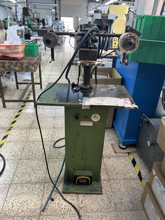 Máquina de timbrar a fogo