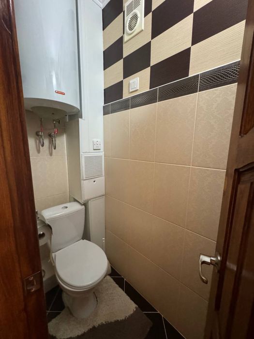 Сдам двухкомнатную квартиру с АГВ на Клушина, 3 этаж!!!