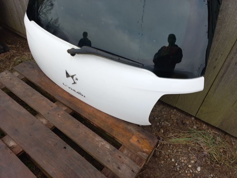 Klapa bagażnika kompletna citroen ds3