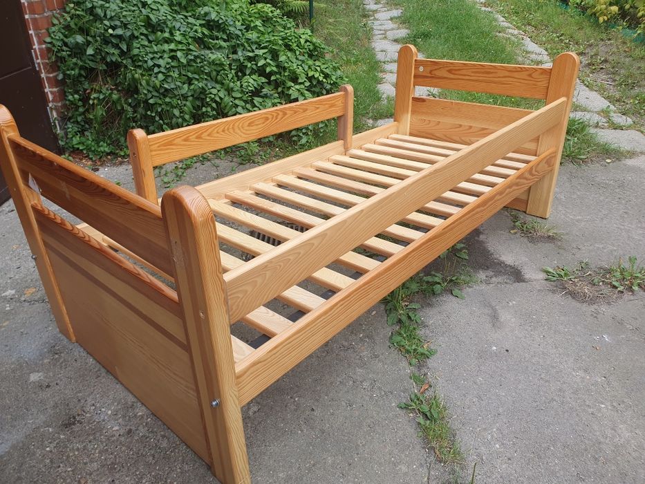 łóżko drewniane 80x180