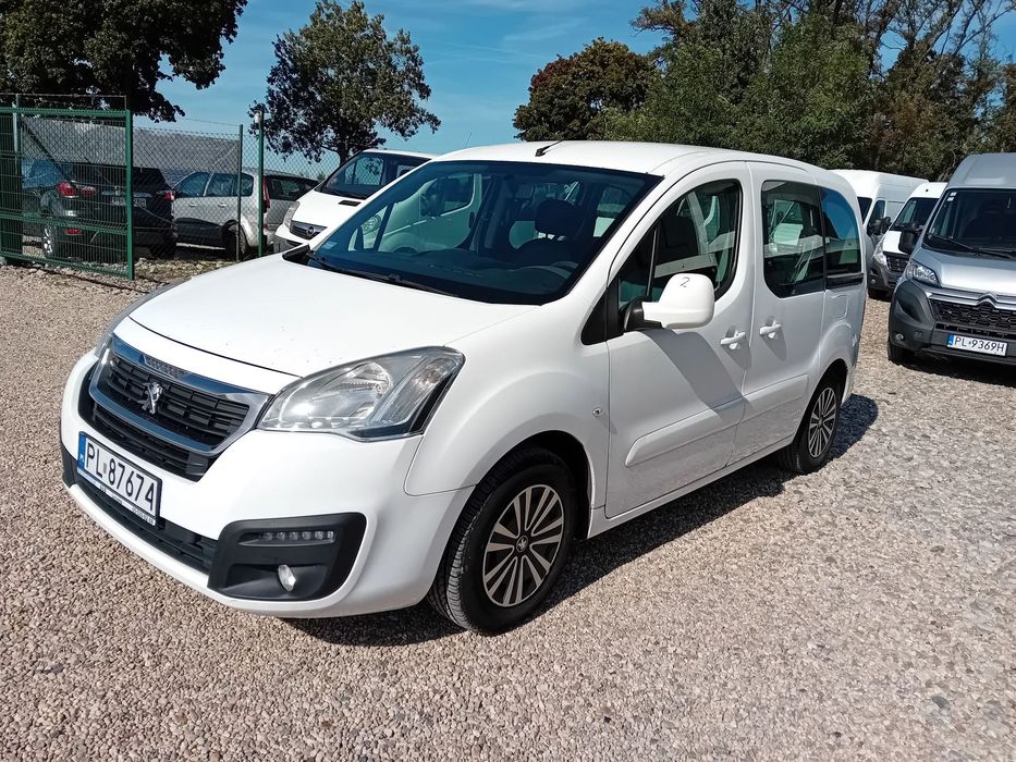 Peugeot Partner Polski Salon, Bezwypadek