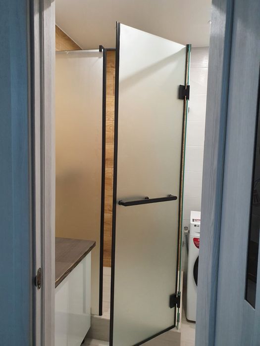 Душова кабіна розсувна перегородка (90 * 90) двері перила.