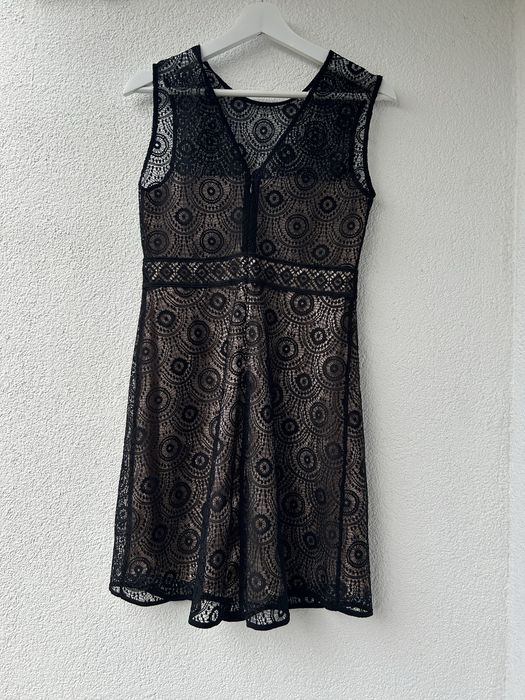 Zara koronkowa sukienka S