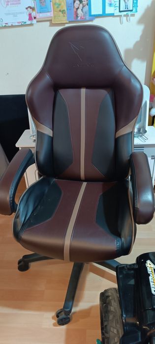 Cadeira thunderx3 xbc1 boss
