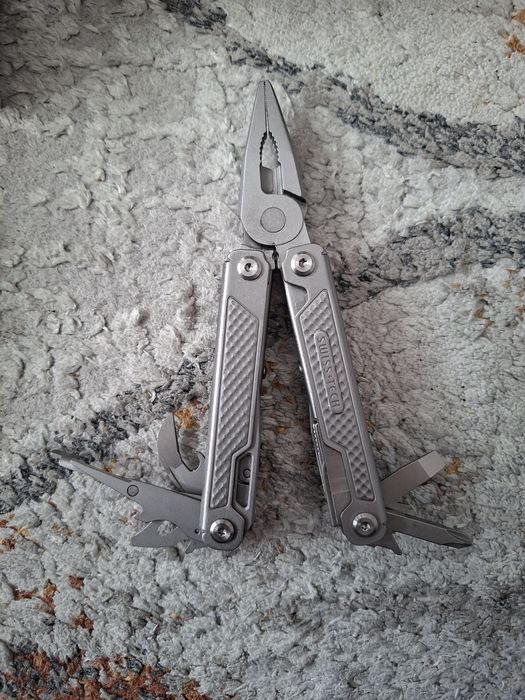 Swiss tech multitoole 3 sztuki .Nowe