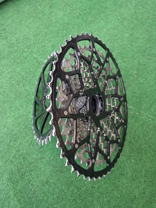 Cassete Garbaruk Sram SD 12V 10-50 - cassete muito leve