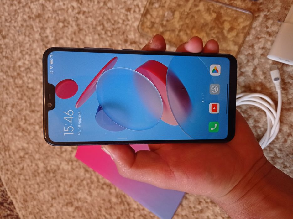Xiaomi mi 8 lite 4/64 gb. Snapdragon 660