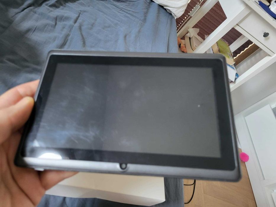 Tablet cx-786 czarny