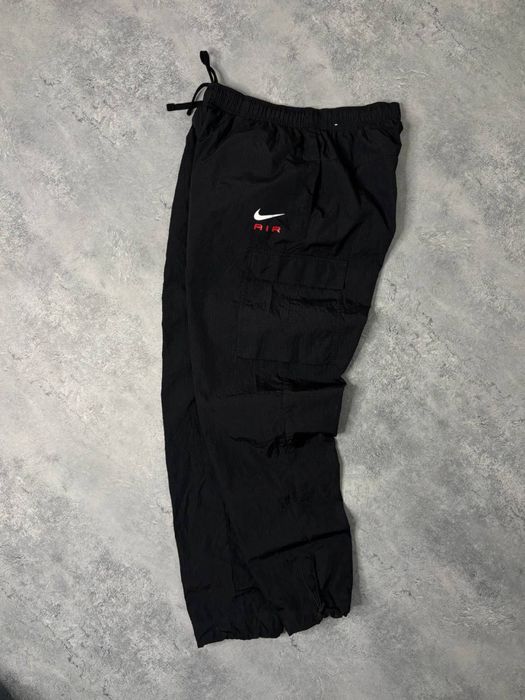 Нейлонові спортивки Nike на утяжках