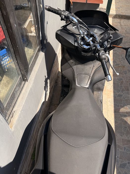 Moto scoter pcx 2023