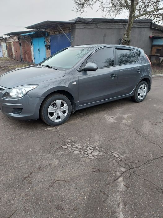 Продам хундай і 30